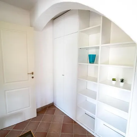 Apartment Casa Rossa Lacona