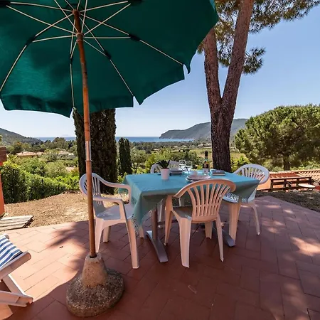 Casa Rossa Apartment
